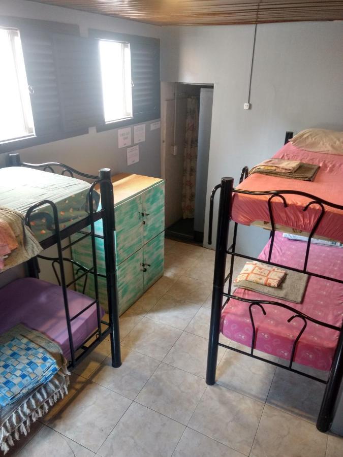 Koala Hostel Mendoza Ruang foto