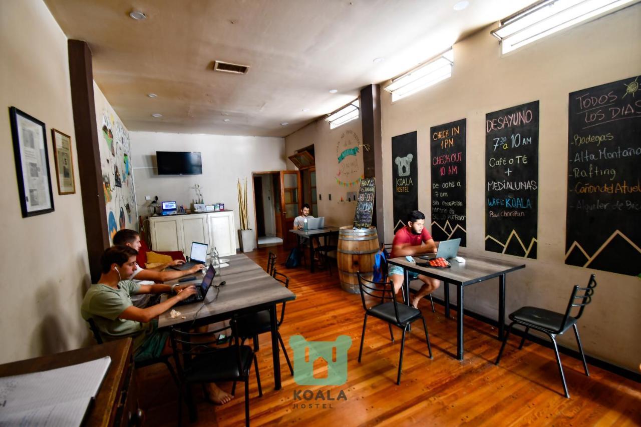 Koala Hostel Mendoza Bagian luar foto