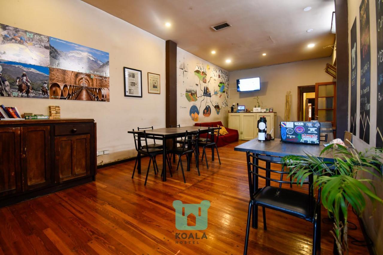 Koala Hostel Mendoza Bagian luar foto