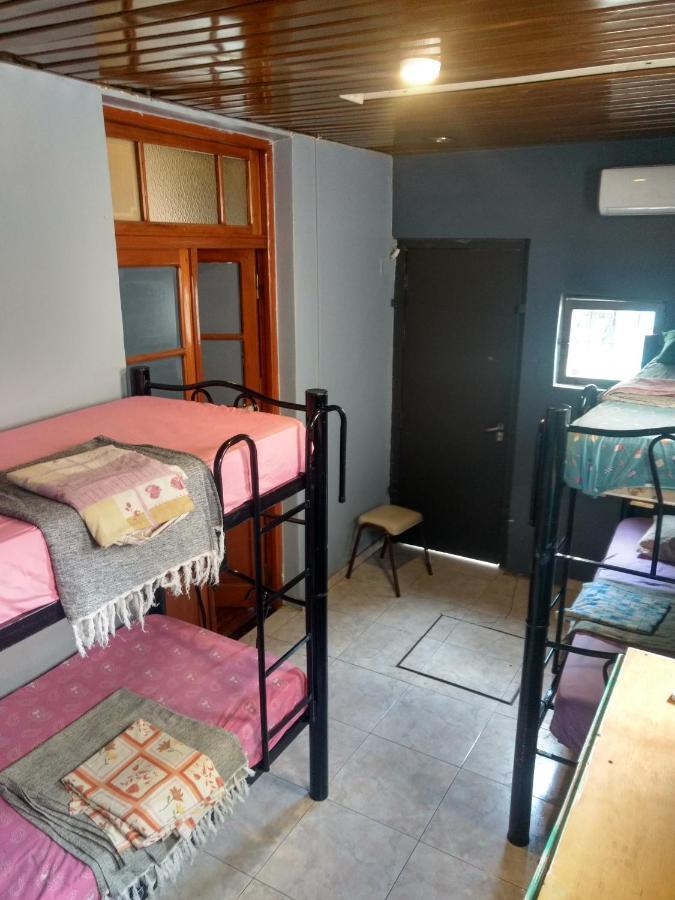 Koala Hostel Mendoza Ruang foto